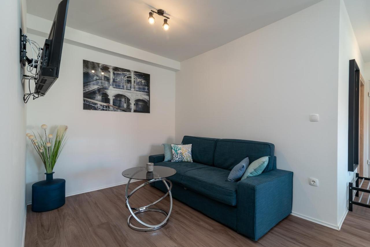 Delux Apartment Eva Trogir Exteriör bild