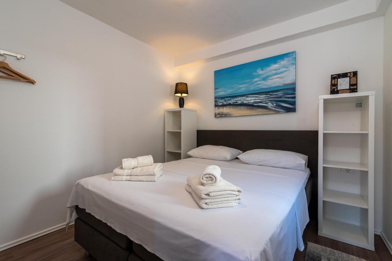 Delux Apartment Eva Trogir Exteriör bild