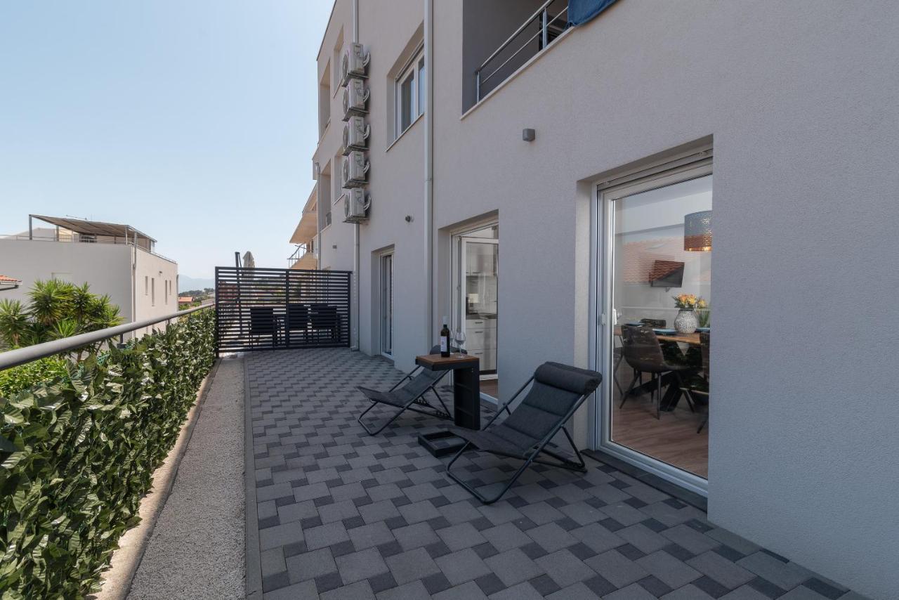 Delux Apartment Eva Trogir Exteriör bild